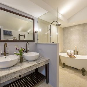 Outdoor Jacuzzi Suite Unlimited 24-Hour Water Shuttle Service
